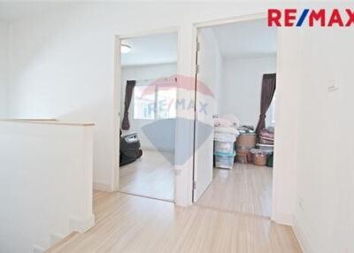 114 Sqm., 3 Beds Townhouse listed for ฿ 3,300,000.