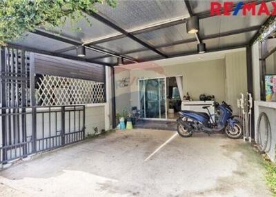 150 Sqm., 3 Beds Townhouse listed for ฿ 3,890,000.