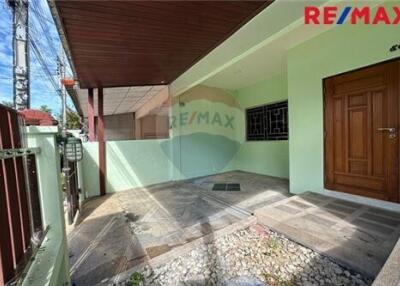 110 Sqm., 3 Beds Townhouse listed for ฿ 2,590,000.