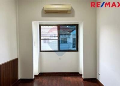 110 Sqm., 3 Beds Townhouse listed for ฿ 2,590,000.