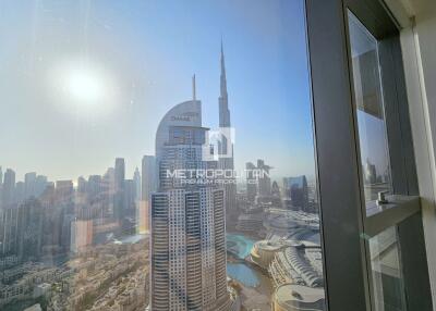 Burj Khalifa and Fountain Views  High Floor