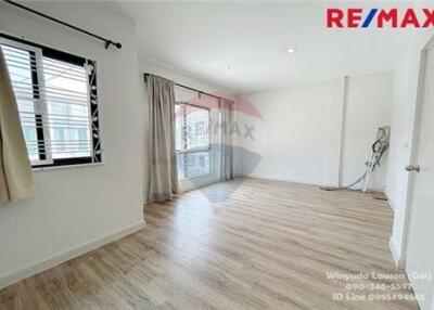 89 Sqm., 4 Beds Townhouse listed for ฿ 2,950,000.