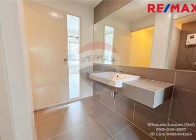 89 Sqm., 4 Beds Townhouse listed for ฿ 2,950,000.