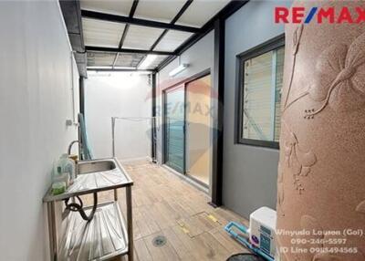 89 Sqm., 4 Beds Townhouse listed for ฿ 2,950,000.