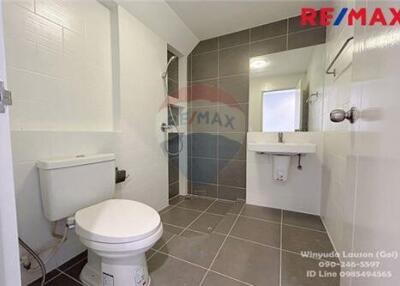 89 Sqm., 4 Beds Townhouse listed for ฿ 2,950,000.