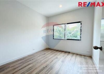 89 Sqm., 4 Beds Townhouse listed for ฿ 2,950,000.