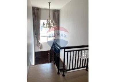 224 Sqm., 3 Beds, 2 Baths Townhouse listed for ฿ 8,500,000.