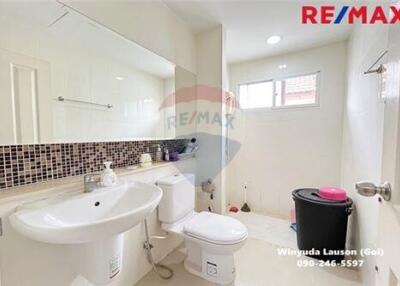 180 Sqm., 3 Beds Townhouse listed for ฿ 5,430,000.