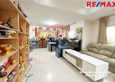 180 Sqm., 3 Beds Townhouse listed for ฿ 5,430,000.