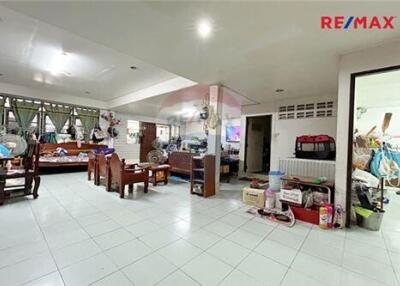 144 Sqm., 4 Beds Townhouse listed for ฿ 5,800,000.