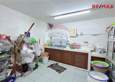 144 Sqm., 4 Beds Townhouse listed for ฿ 5,800,000.