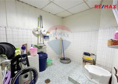 144 Sqm., 4 Beds Townhouse listed for ฿ 5,800,000.