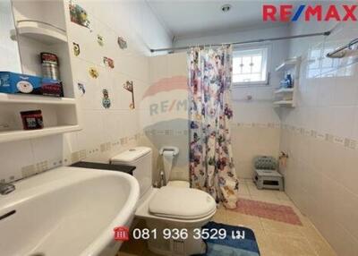 175 Sqm., 4 Beds Townhouse listed for ฿ 3,900,000.