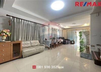 175 Sqm., 4 Beds Townhouse listed for ฿ 3,900,000.