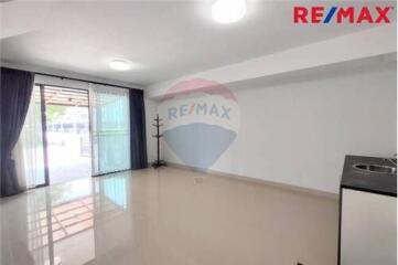 107 Sqm., 3 Beds Townhouse listed for ฿ 3,350,000.