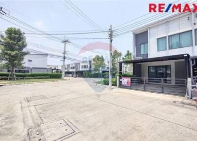 107 Sqm., 3 Beds Townhouse listed for ฿ 3,350,000.