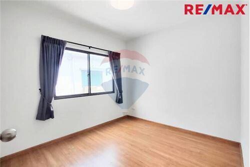 107 Sqm., 3 Beds Townhouse listed for ฿ 3,350,000.