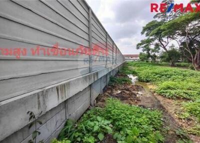 3,200 Sqm. Land listed for ฿ 18,000,000.