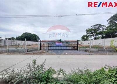 3,200 Sqm. Land listed for ฿ 18,000,000.