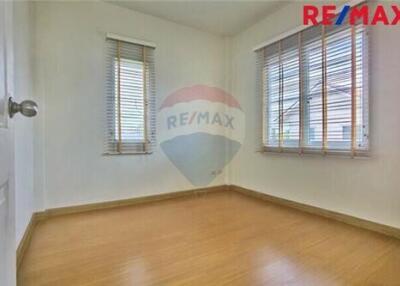 150 Sqm., 3 Beds Townhouse listed for ฿ 3,890,000.