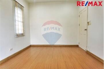 150 Sqm., 3 Beds Townhouse listed for ฿ 3,890,000.