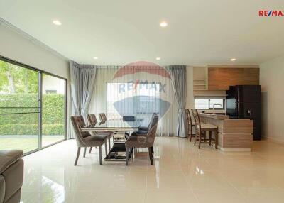 300 Sqm., 4 Beds, 4 Baths Townhouse listed for ฿ 10,990,000.