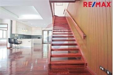 500 Sqm. Townhouse listed for ฿ 16,000,000.