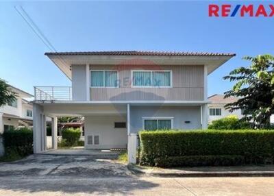 144 Sqm., 3 Beds Townhouse listed for ฿ 4,700,000.