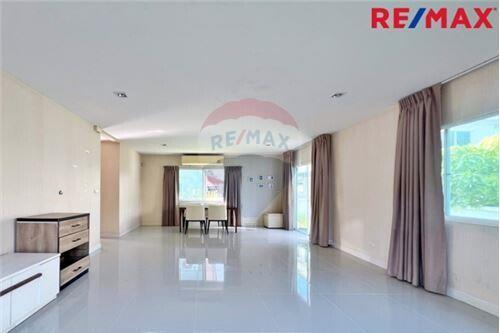 144 Sqm., 3 Beds Townhouse listed for ฿ 4,700,000.