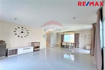 144 Sqm., 3 Beds Townhouse listed for ฿ 4,700,000.