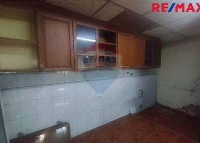 84 Sqm., 2 Beds Townhouse listed for ฿ 1,490,000.