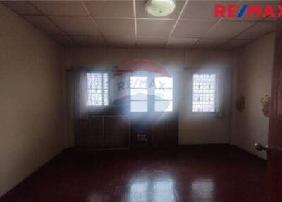 84 Sqm., 2 Beds Townhouse listed for ฿ 1,490,000.