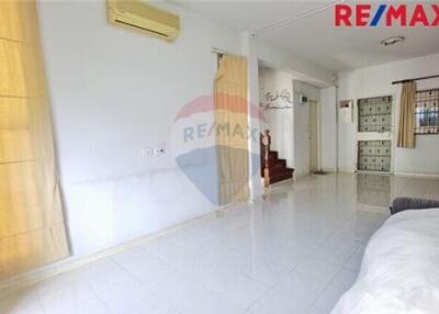 120 Sqm., 3 Beds Townhouse listed for ฿ 2,590,000.