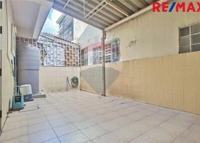 120 Sqm., 3 Beds Townhouse listed for ฿ 2,590,000.