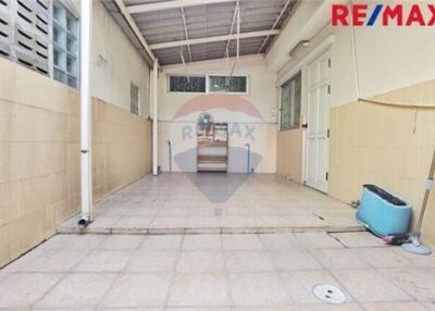 120 Sqm., 3 Beds Townhouse listed for ฿ 2,590,000.