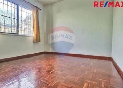 120 Sqm., 3 Beds Townhouse listed for ฿ 2,690,000.