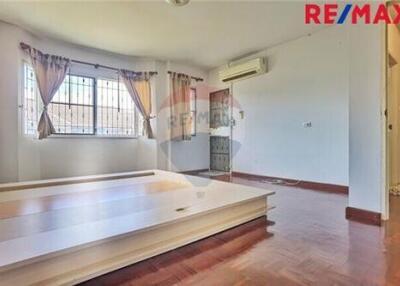 120 Sqm., 3 Beds Townhouse listed for ฿ 2,590,000.