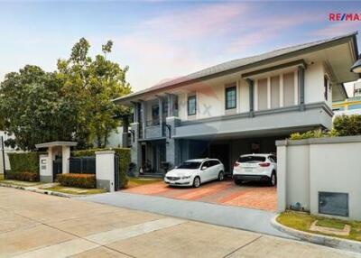 313 Sqm., 3 Beds Townhouse listed for ฿ 23,000,000.