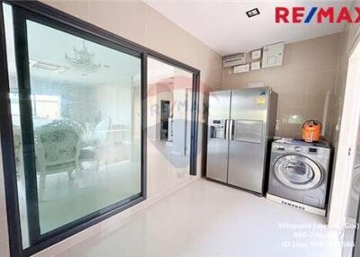 189 Sqm., 4 Beds Townhouse listed for ฿ 6,900,000.