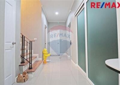 208 Sqm., 4 Beds Townhouse listed for ฿ 14,900,000.