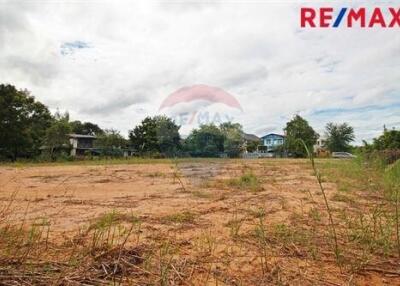 2,357 Sqm. Land listed for ฿ 47,120,000.