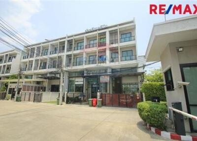 296 Sqm., 3 Beds Townhouse listed for ฿ 14,000,000.