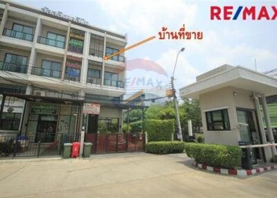 296 Sqm., 3 Beds Townhouse listed for ฿ 14,000,000.