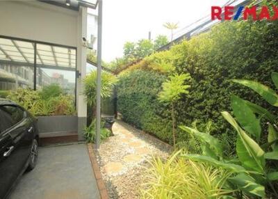 296 Sqm., 3 Beds Townhouse listed for ฿ 14,000,000.