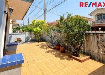 150 Sqm., 3 Beds Townhouse listed for ฿ 2,800,000.