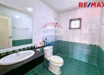 150 Sqm., 3 Beds Townhouse listed for ฿ 2,800,000.