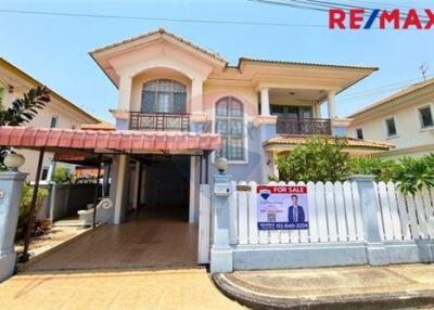 150 Sqm., 3 Beds Townhouse listed for ฿ 2,500,000.