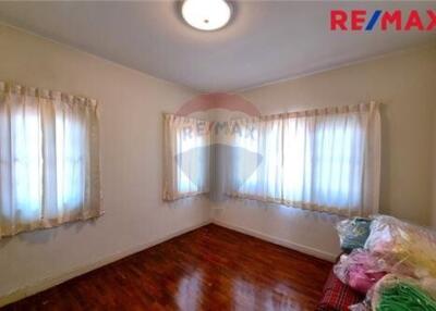 150 Sqm., 3 Beds Townhouse listed for ฿ 2,800,000.