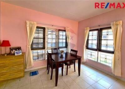 150 Sqm., 3 Beds Townhouse listed for ฿ 2,800,000.