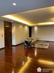 2-BR Apt. in Thung Maha Mek